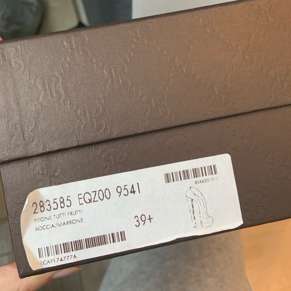 Gorgeous GUCCI Platform Higheels - Picture 6 of 7